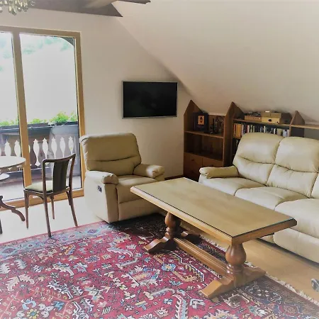 Typische Kaerntner - Mitten In Der Casa vacanze Villach